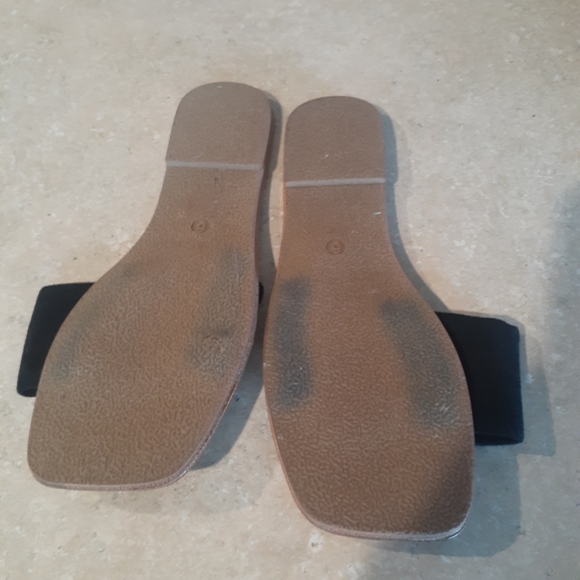 Sandals - Picture 2 of 2